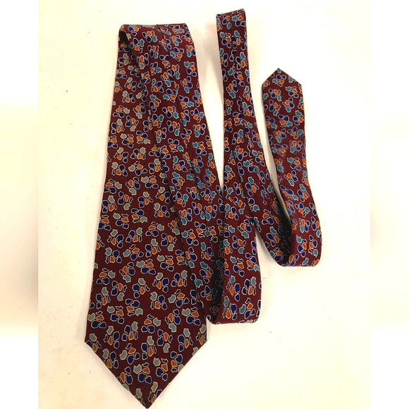 CERTIFIED AUTHENTIC Yves Saint Laurent Red and Blue Geometric Silk Tie - Picture 3 of 7